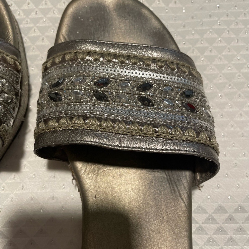 Brighton wedge 7 1/2 N